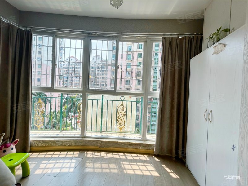 厦门房产网>厦门二手房>思明二手房>莲花二手房>鹭江新城(二期)>800