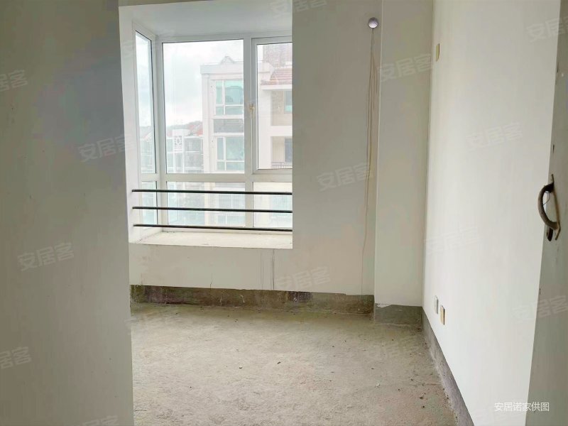 兴港花园,外国语小,中学,每平1 0,楼中楼,兴港花园(一期)二手房,178万