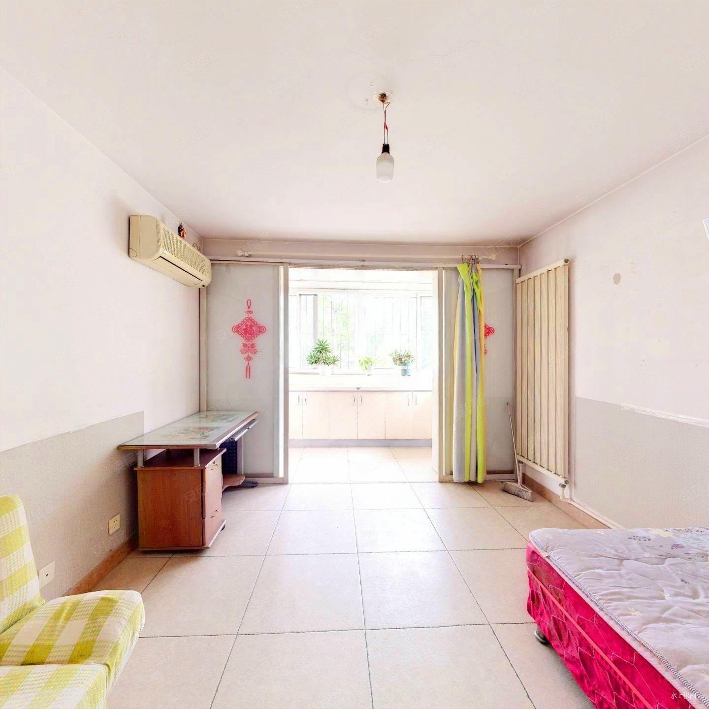 观园公寓红旗南路阳面两室地铁6号线中间楼层看房方便诚意出售