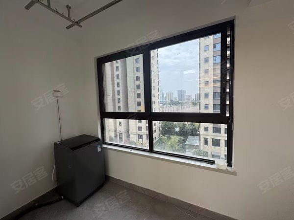 本周品质热门小区 9号公馆 近地铁 可养