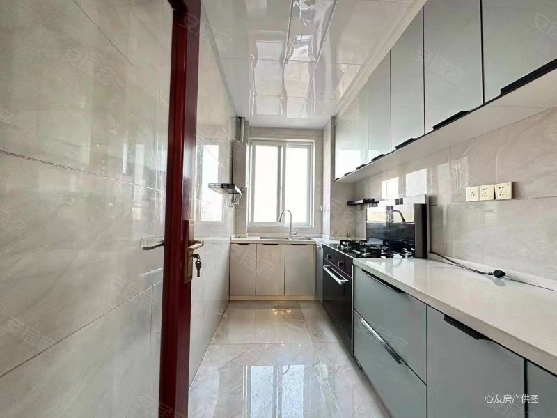 急售状元府120平精装三室86万