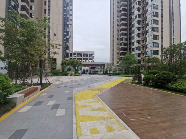 南宁江南沙井锦上城3室深石汉华锦上城87平2000元每月整租精装出租