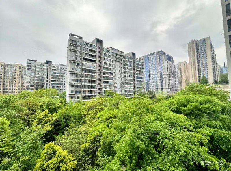 南苑小区a区 4室2厅2卫 南北通透 容积率1