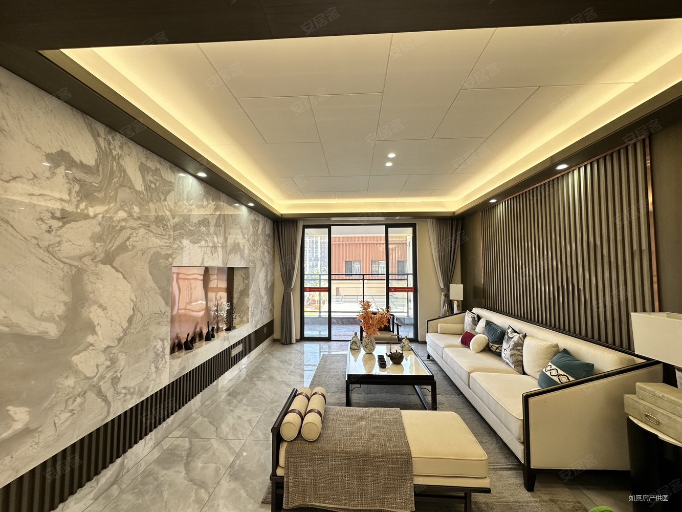 海宏天玺4室2厅2卫133㎡南北65万