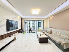 韶关武江新城区包车位 碧桂园太阳城 豪华装修一梯一户 4房2卫 拎包入住出租房源真实图片