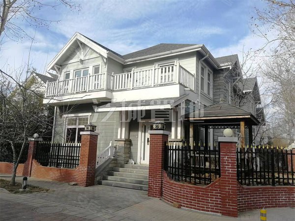 北京昌平北七家温哥华森林温哥华森林独栋别墅出租,适合居家,房子装修