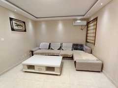 安丘安丘城区商场路金融中心，大华中央城，精装三室，家具家电齐全，拎包入住出租房源真实图片