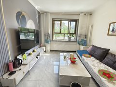 嘉峪关雄关雄关广场利民小区 精装 家具家电齐全 1600月 2楼 73平出租房源真实图片