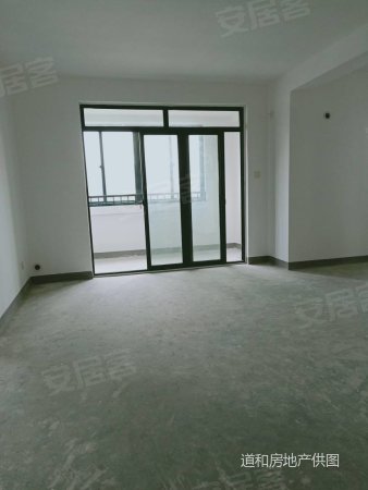 出售高新区五和苑全新白坯房,南北通透三室两厅两卫,房东诚心出