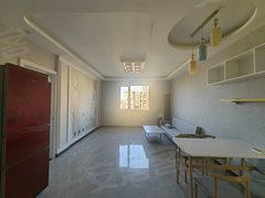 涿州清凉寺范阳中路近三义 西丁小学!房子第一次出租 干净 拎包入住 价格可议!出租房源真实图片