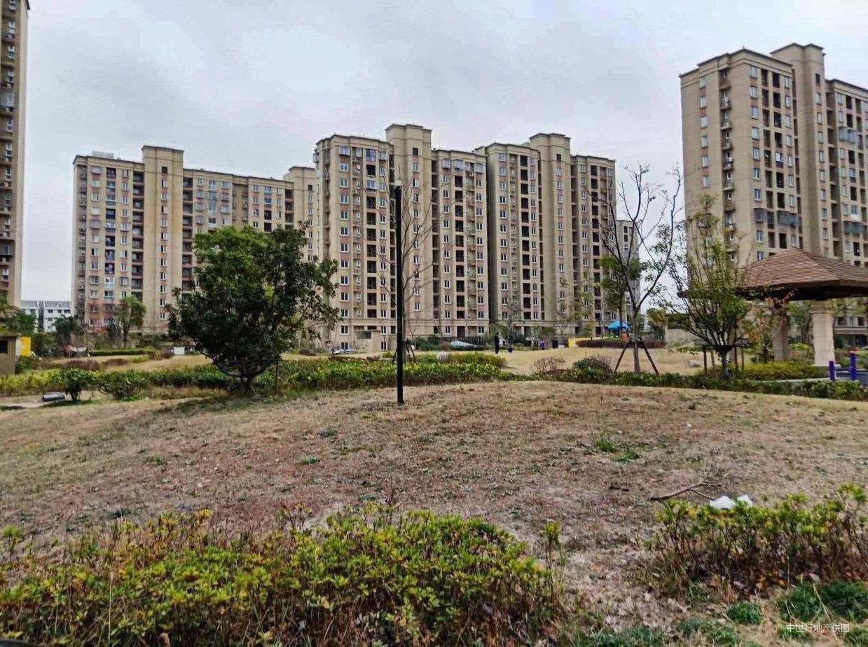 电梯东边套楼层好位置佳真f业主急卖有钥匙方便看房