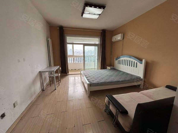 济南高新国际会展中心茗筑美嘉合租 无中介 茗筑美嘉精装3居室  配备