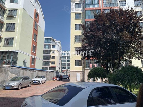 青岛莱西水集名都苑(莱西)上海路  名都花园   精装 家电齐全  拎包