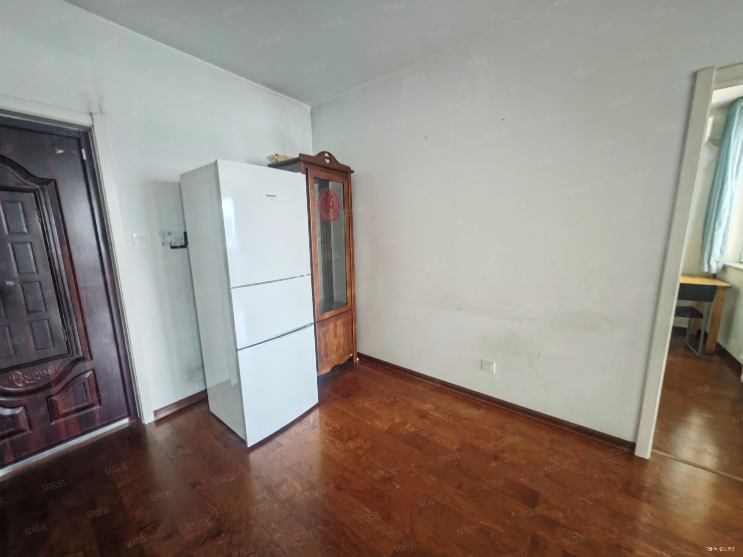 秀兰尚城2室2厅1卫91.58㎡南78万