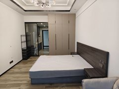 衢州江山城区保真实拍！可月付短租 大润发单间带卫 精装齐全出租房源真实图片