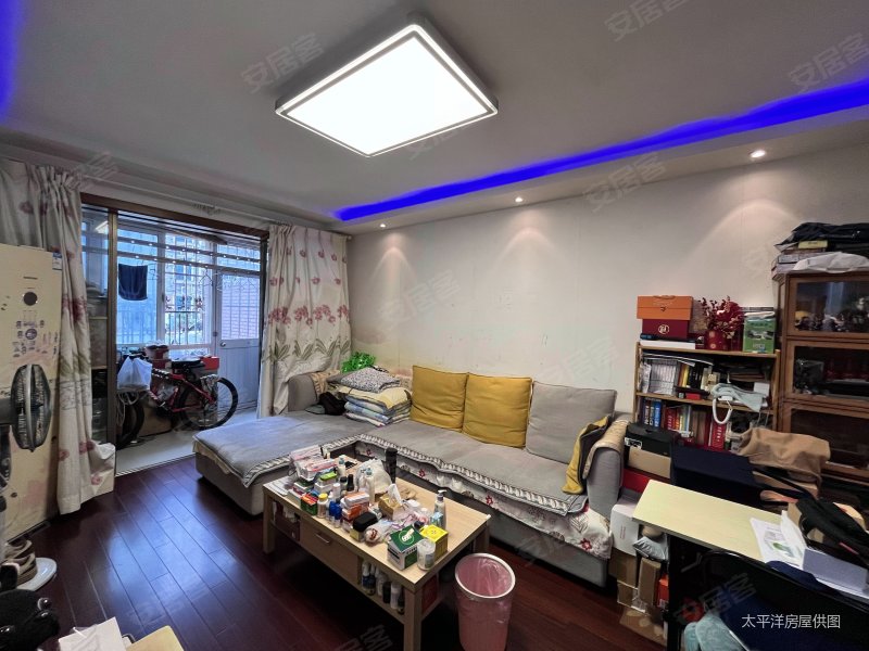 带80平大花园 小区中心位置 南北通户型 接受置换 随时看,昌鑫花园(公