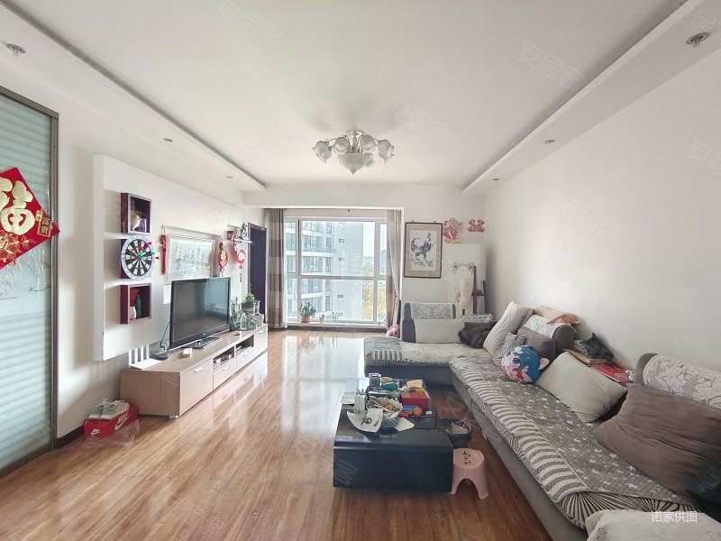 临地铁 中间楼层,红城柏丽花园二手房,408万,3室2厅,1卫,129平米-天津