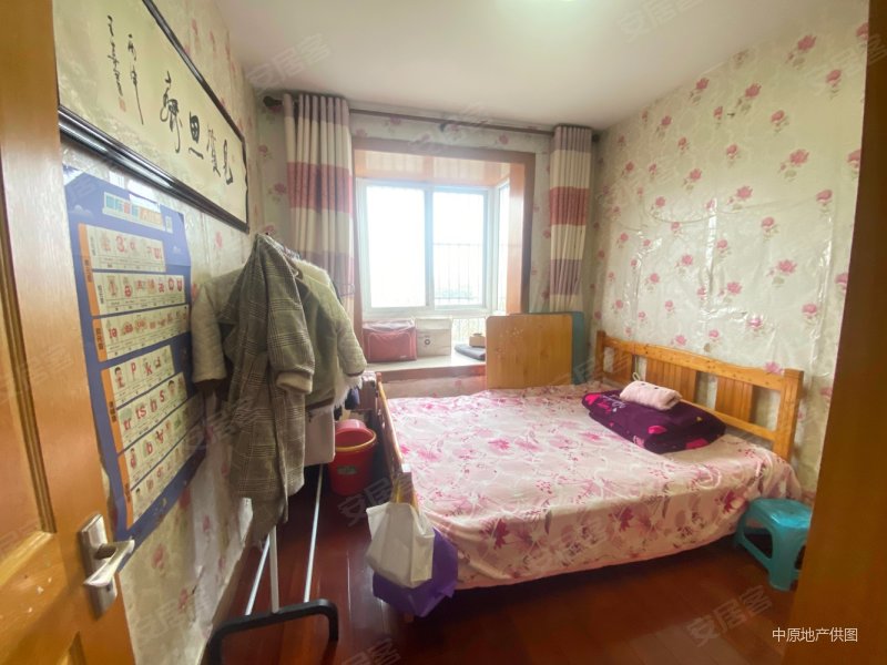 必看好房外冈新苑大三房价格可谈急售