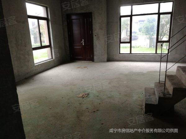 绿地梓湾3室2厅3卫128㎡南北88万