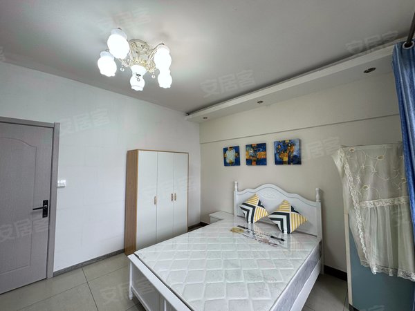 重庆江北五里店金陵大厦自家房爱干净来!