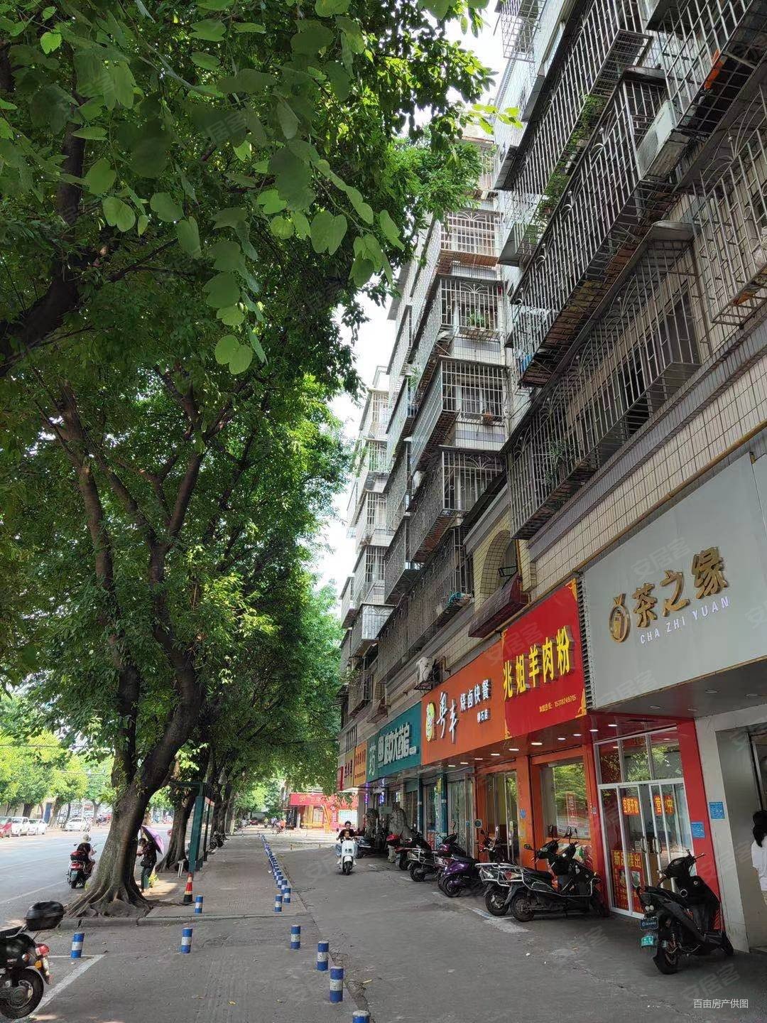 鱼峰区柳石路金石小苑2房2厅97平仅售47万单价5千