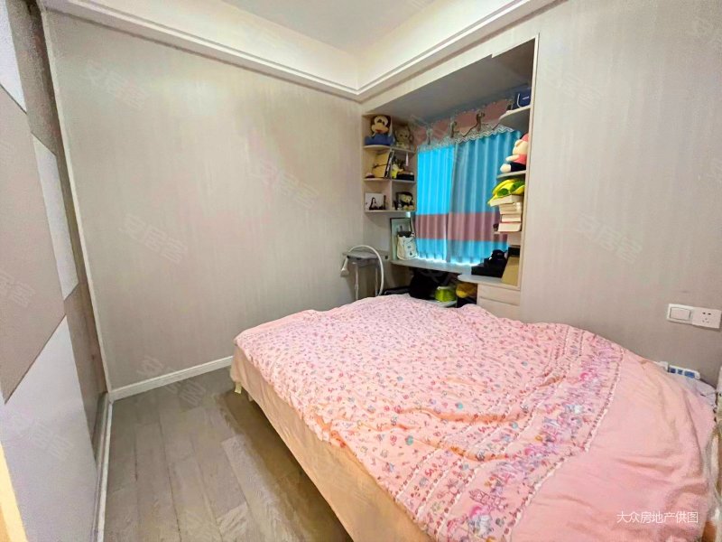 东城华府b区 双卫 电梯房 精装修 高楼层视野好 产权清晰