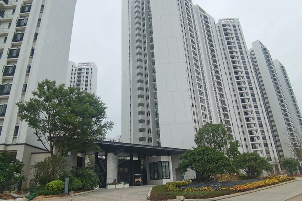 绿地广清国际中心