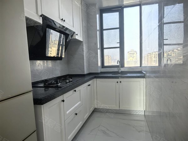 温州乐清乐成悦荣府(乐清)新区 海景房 悦荣府三室两厅两卫 罗马皇宫