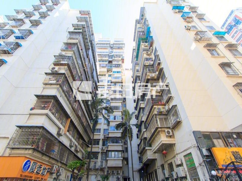 停车方便 刚需两居 临地铁 高楼层视野无遮挡 超低密度,富城花园二手