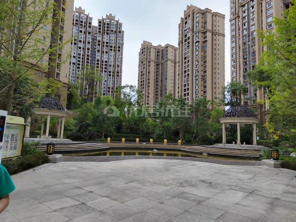 南充高坪金融广场雍景上河湾(三期)雍景上河湾(三期) 2室2厅1卫 南北