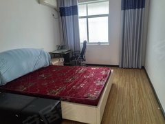 当阳长坂路当阳城区东门小学附近家具家电齐全，拎包入住2房2厅，月租800元。出租房源真实图片