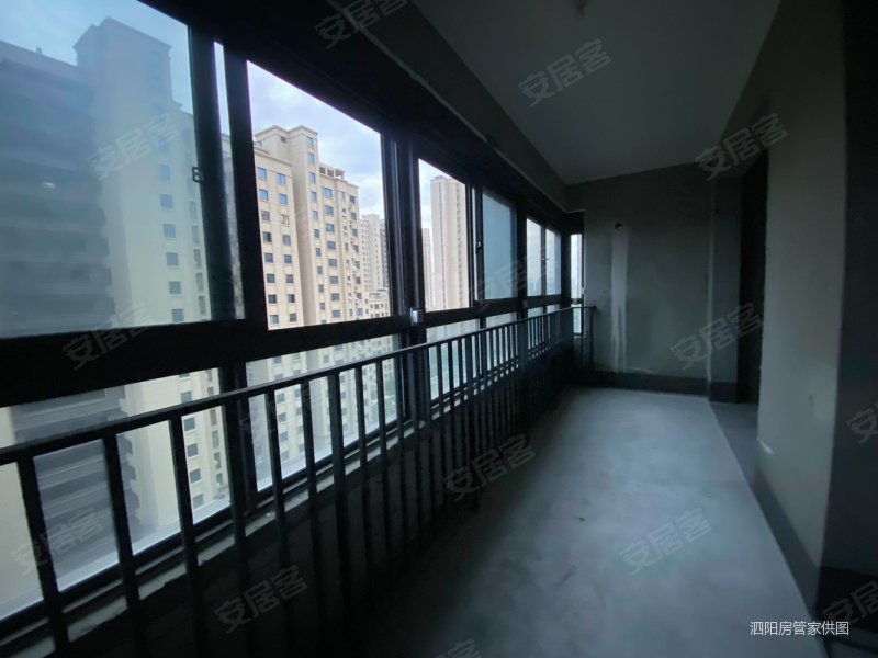 明发首府3室2厅1卫110㎡南北69.8万