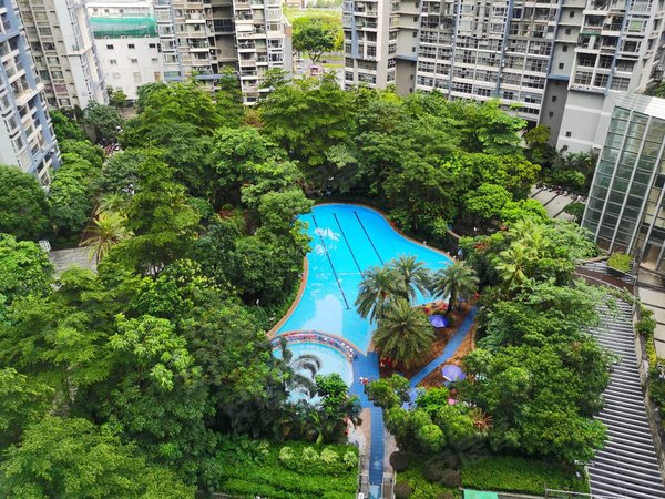 西乡租房,(必看好房)汇一城小区,精装,朝南3阳台看花园泳池,西乡天虹