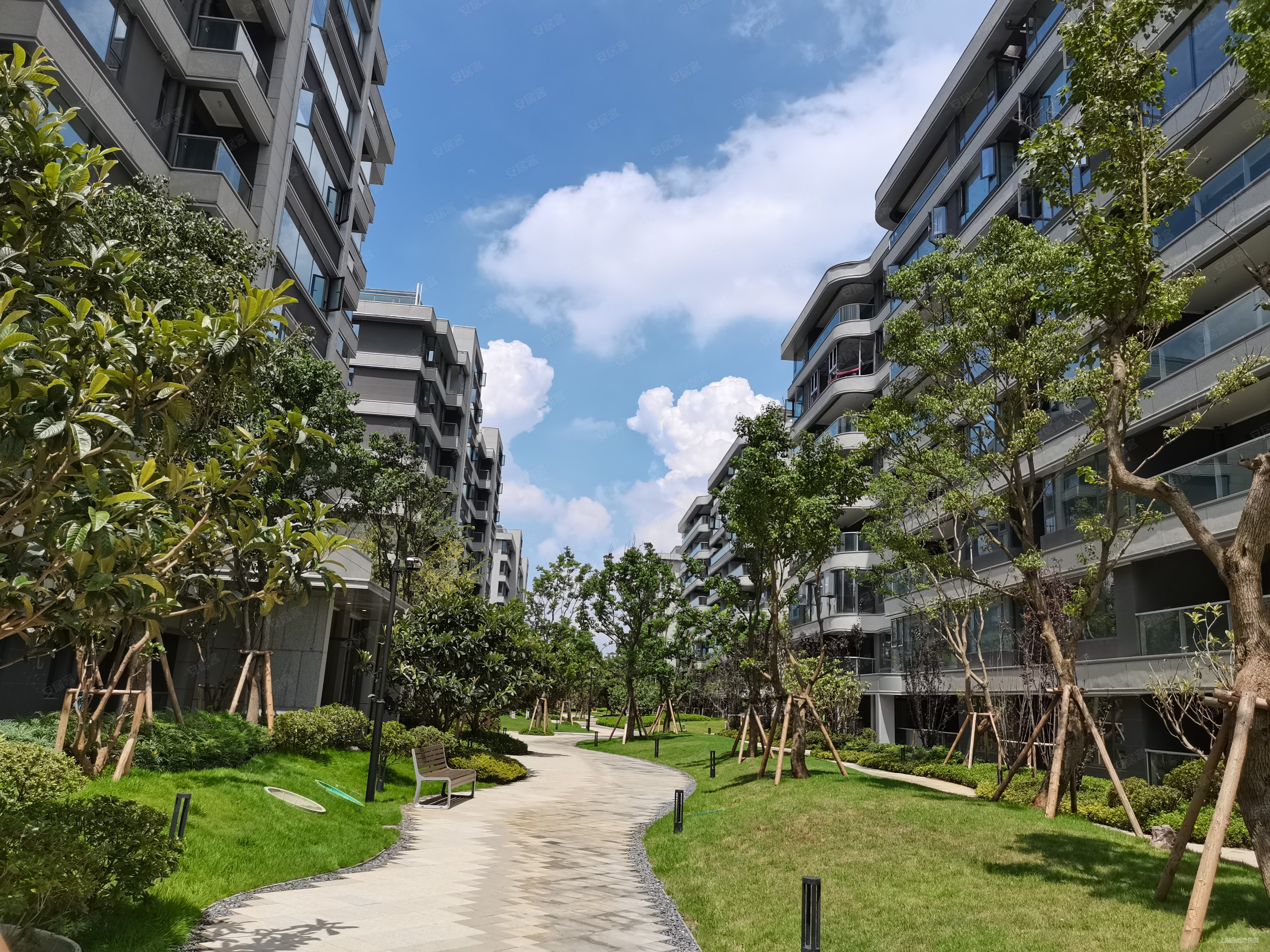 中国铁建山语桃源