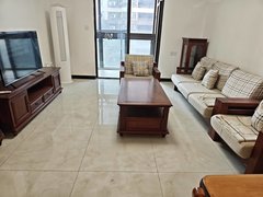 武汉沌口开发区阳光丽景联投半岛 电梯房 湖畔小学 新辰附近 大三房 价格优惠 急租出租房源真实图片