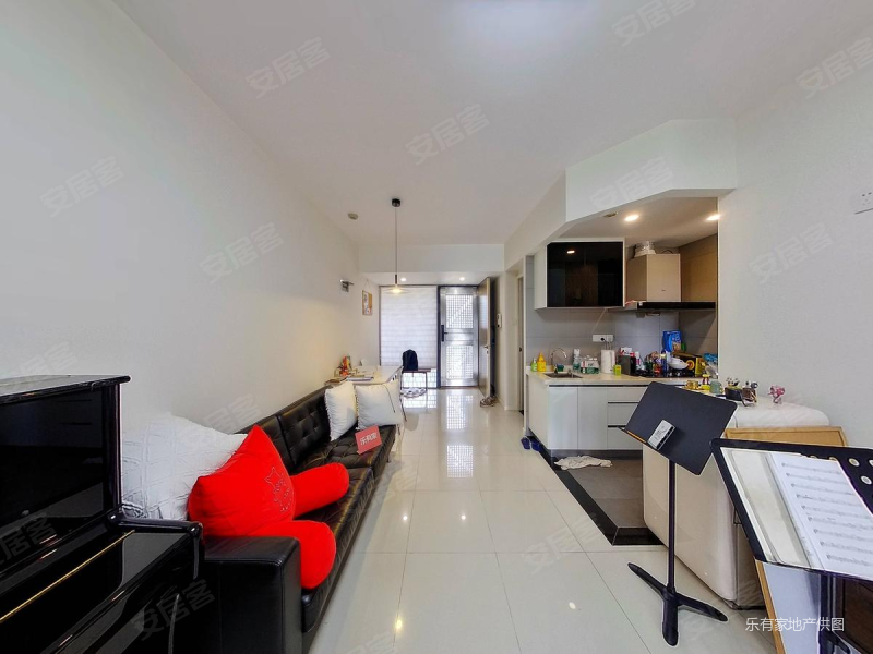 高楼层看高尔夫海景春笋, 视野无遮挡,豪华装修,价便宜笋盘,侨城馨苑