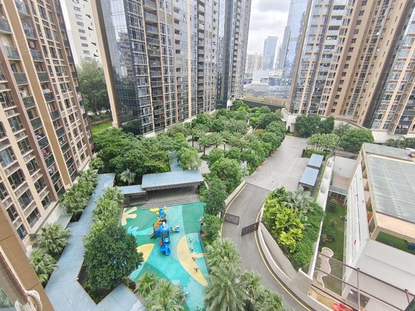 深圳南山科技园阳光粤海花园阳光粤海,精装 4房2卫,超大阳台,随时看房