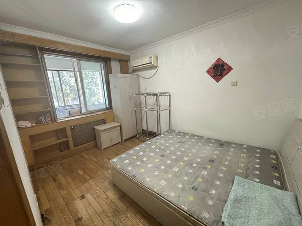 七中宿舍 陪读必选好房 上学100米不过路 邻解放桥中心医院