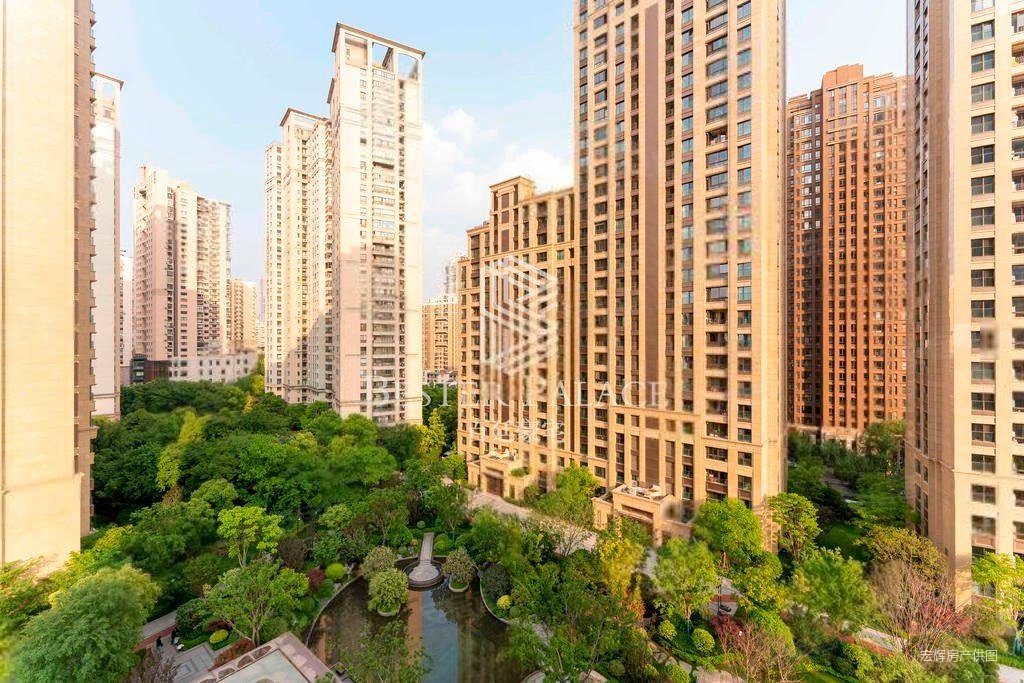 上海房产网>上海二手房>黄浦二手房>新天地二手房>中海建国里>