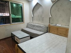 铜仁碧江碧江城区多套南波湾对面单间带卫生间可短住300到500元,无中介费出租房源真实图片