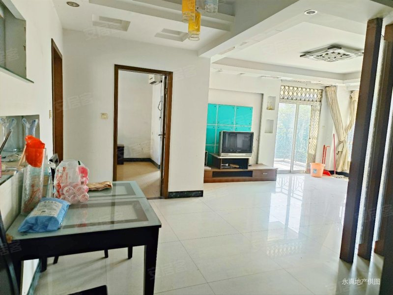 俊景花园(b区)3室2厅2卫106.09㎡南85万