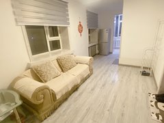 吉林昌邑十一中乾丰园，多层2楼，60平，2室，家电齐全，900月出租房源真实图片