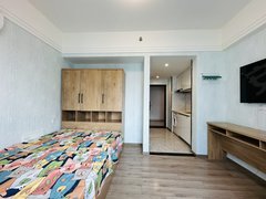 济南槐荫经十西路短租，西客站附近整租公寓，可以押一付一，家具家电齐全领包入住出租房源真实图片