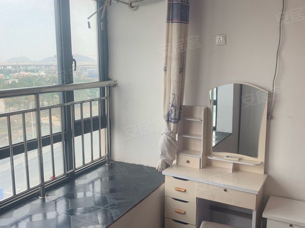 柯桥万达广场物流城绍兴北站附近大庆景苑单身公寓精装出租