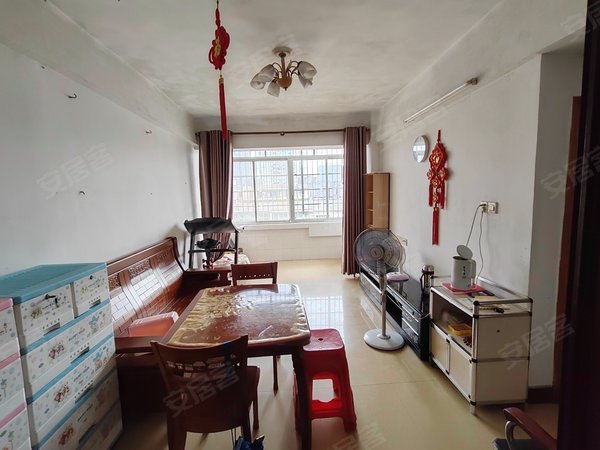 广州荔湾芳村合兴苑芳村地铁旁合兴苑小区两房出租 随时看房 拎包入住