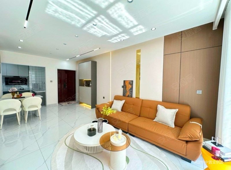 秀兰森活里,精装两室,拎包入住!