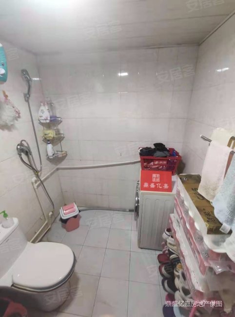 海达明园近地铁南北通透中间好楼层出行方便刚需两居