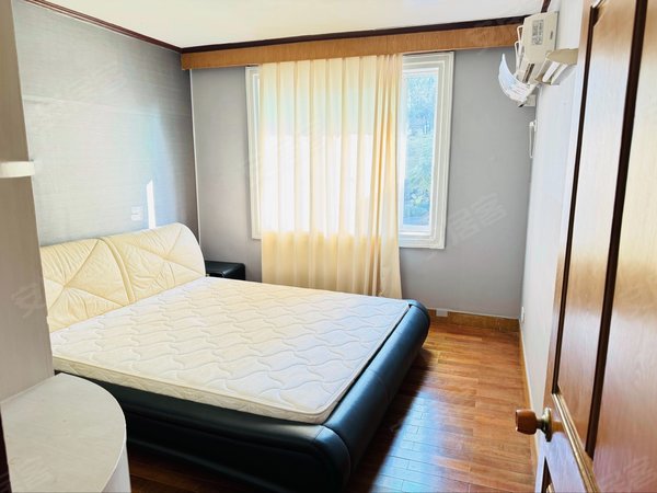 杭州西湖文苑丹桂公寓丹桂公寓 4室2厅2卫 南北通透 精装修 配套齐全