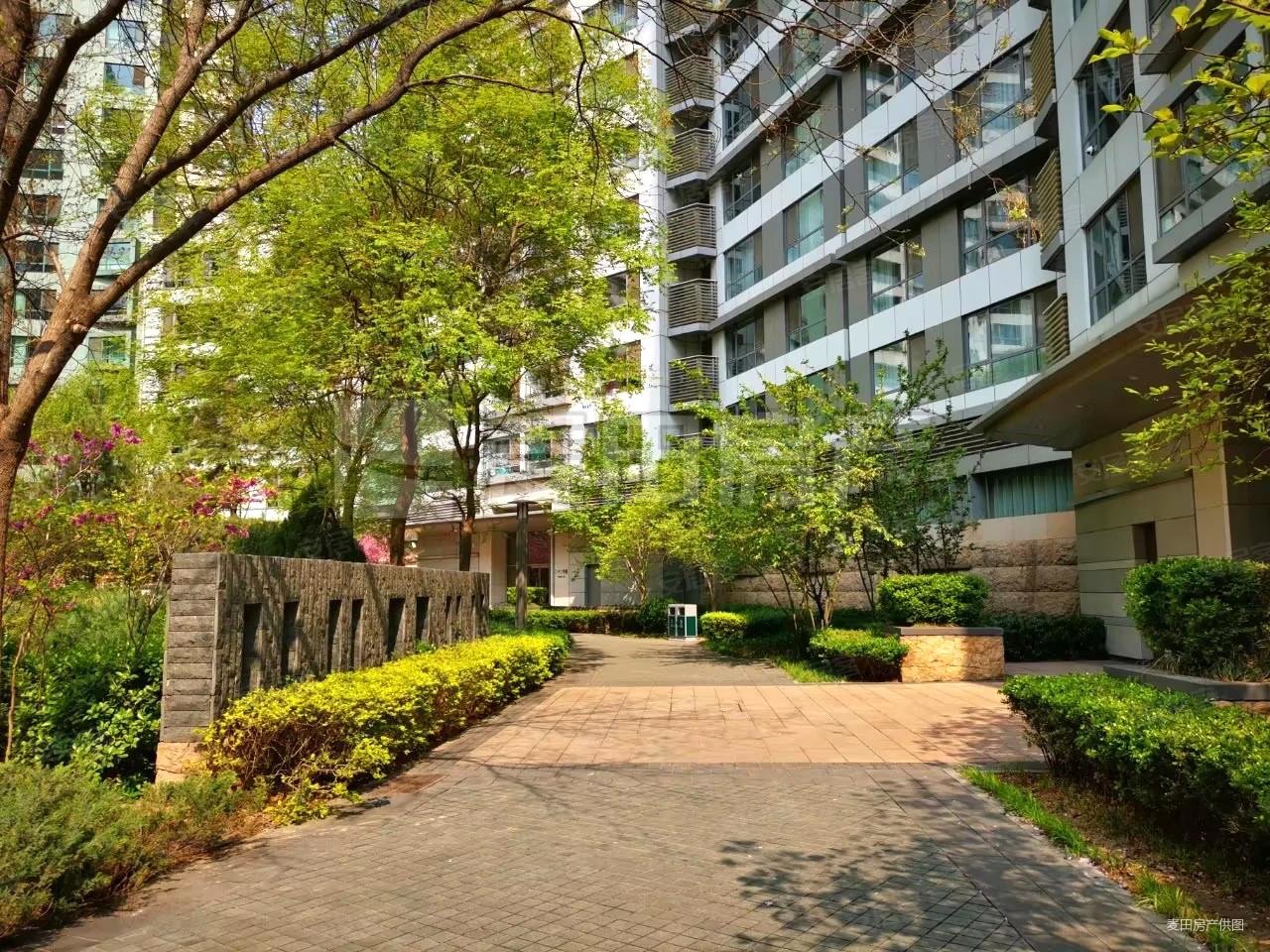 房况保养 好,新城国际二手房,2100万,3室1厅,2卫,180平米-北京安居客