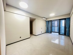 广州黄埔知识城精装 83平空房现状有空调，窗帘，热水器，厨三件套出租房源真实图片